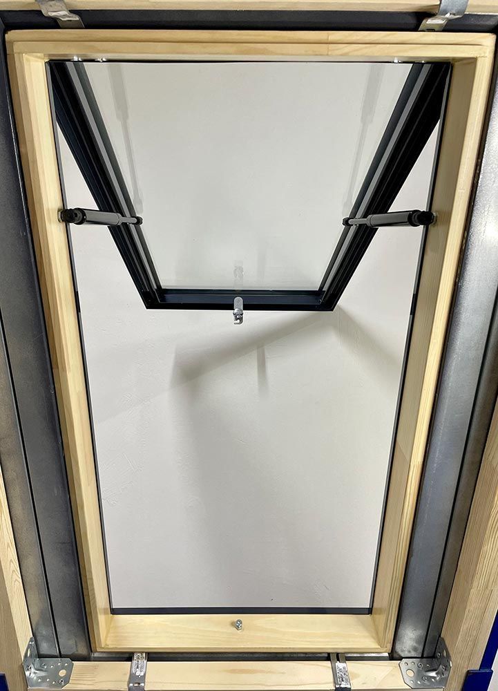 Окно-люк для нежилых чердаков Werso 52x94