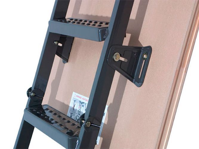 Чердачная лестница Fakro LMS 60x130/3.05