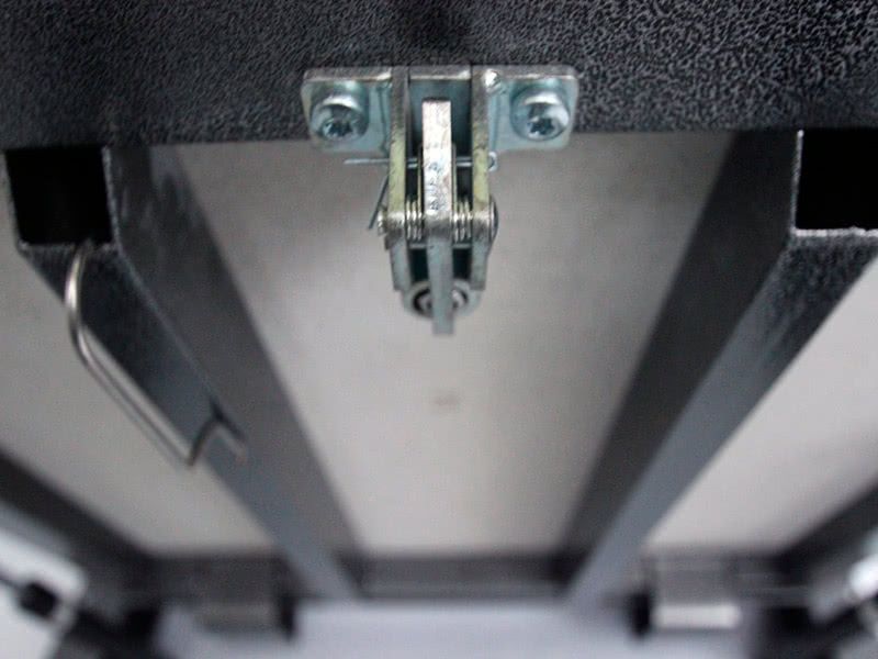 Люк напольный Портал 80x80 (Практика)