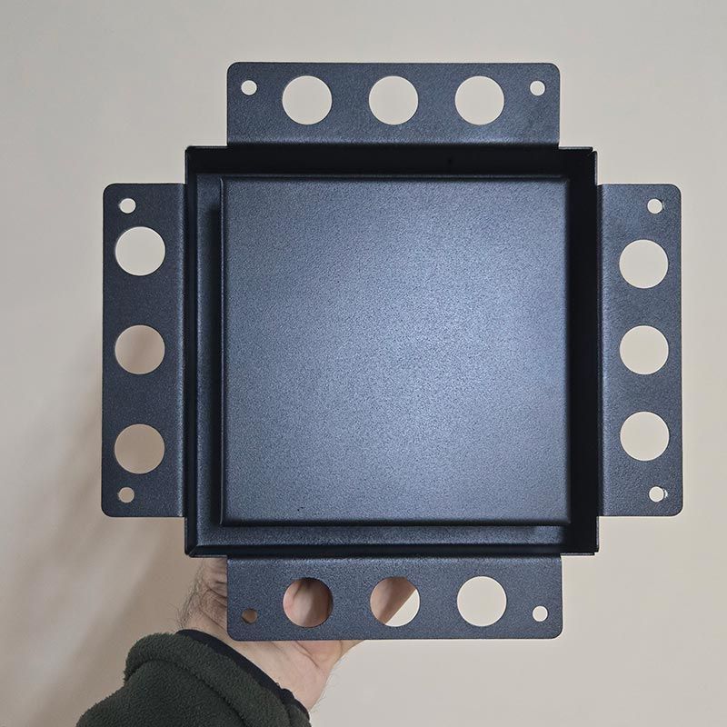 Решетка вентиляционная Plaster Air 170х170 с фланцем D100