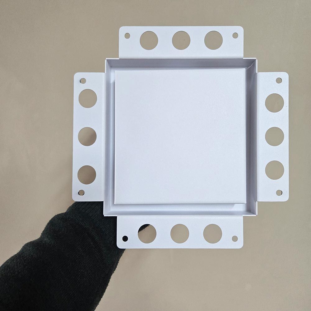 Решетка вентиляционная Plaster Air 170х170 с фланцем D125