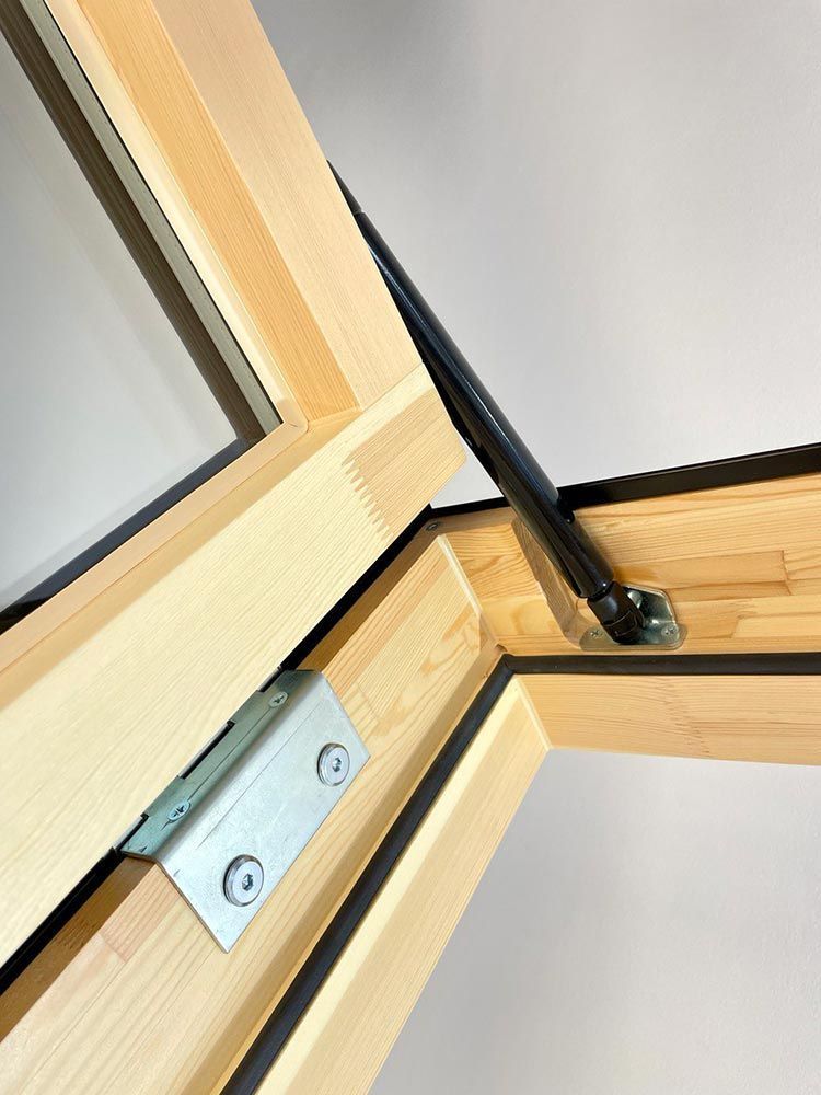 Окно-люк Werso для выхода на кровлю 78х118